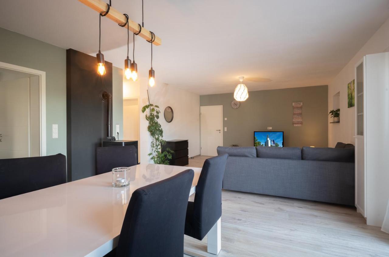 Ferienwohnung Auf Villa Hendschhof Sankt Wendel Exterior foto